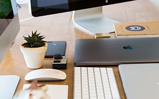 开云体育入口-中国羽毛球队逆转印度羽毛球队，陶菲克秀出帽子戏法的精彩瞬间