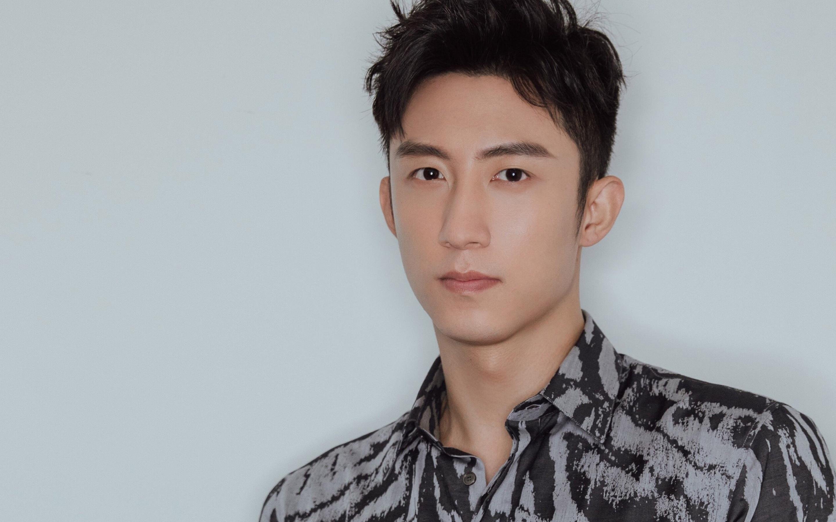 开云体育登录-从达喀尔到巴林，当非洲篮球的怒吼撞上F1赛道的轰鸣，体育周末的冰与火之歌